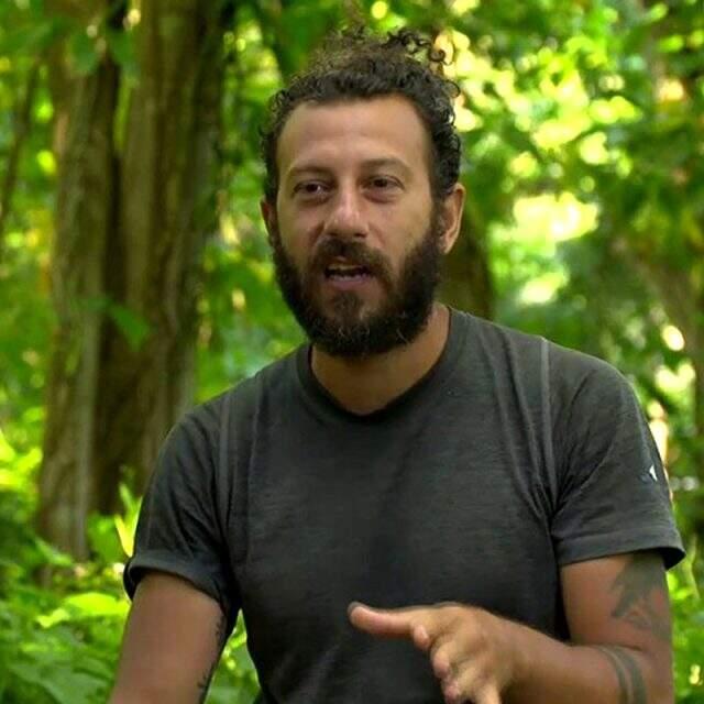 Survivor 2020'de adaya veda eden isim, Mavi Takım'dan Ardahan oldu Survivor 2020'de adaya veda eden isim, Mavi Takım'dan Ardahan oldu