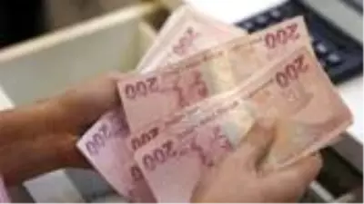 En düşük emekli aylığı asgari ücret seviyesine çekilirse maaşlar 824 lira artacak En düşük emekli aylığı asgari ücret seviyesine çekilirse maaşlar 824 lira artacak