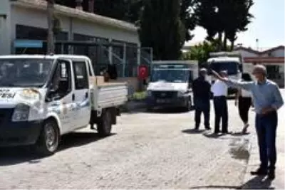 Tarsus Belediyesi, çiftçilerden aldığı 300 ton ürünü halka dağıttı Tarsus Belediyesi, çiftçilerden aldığı 300 ton ürünü halka dağıttı