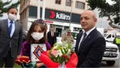 Vali Öner göreve başladı