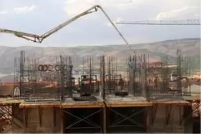 Son dakika haber! Bakan Kurum Elazığ'da, yapımı süren deprem konutlarını inceledi Son dakika haber! Bakan Kurum Elazığ'da, yapımı süren deprem konutlarını inceledi