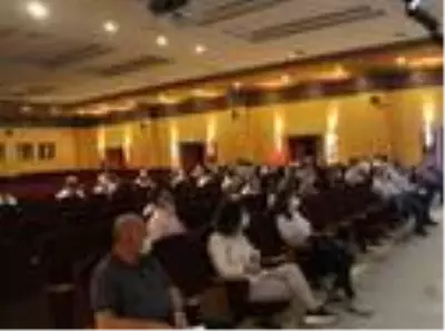 Büyükşehir Manavgat'ta muhtarları dinledi