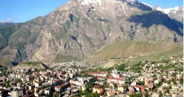 Hakkari geleneksel yemekleri nelerdir? Hakkari'de görülmesi gereken yerler nelerdir?