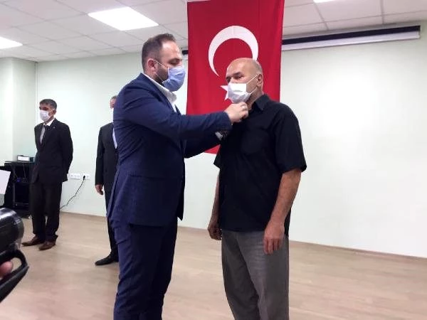 Mardin'de HDP'den istifa eden 3 belediye meclis üyesi AK Parti'ye geçti