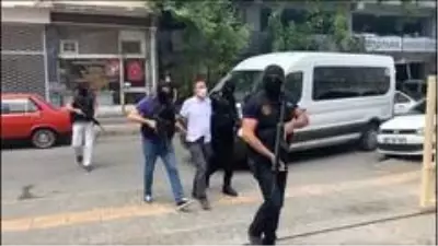 İnterpol tarafından kırmızı bültenle aranan ve terör örgütü DHKP/C'nin kasası olduğu ifade edilen...