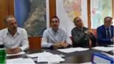 İYİ Partili Gökçeada Belediye Başkanı Ünal Çetin, CHP'ye açtı ağzını, yumdu gözünü İYİ Partili Gökçeada Belediye Başkanı Ünal Çetin, CHP'ye açtı ağzını, yumdu gözünü