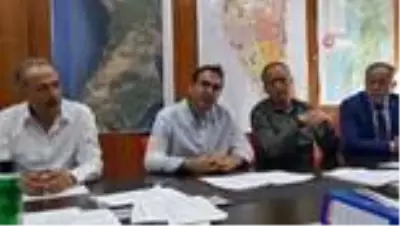 İYİ Partili Gökçeada Belediye Başkanı Ünal Çetin, CHP'ye açtı ağzını, yumdu gözünü İYİ Partili Gökçeada Belediye Başkanı Ünal Çetin, CHP'ye açtı ağzını, yumdu gözünü
