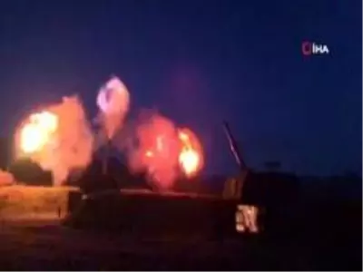 ' Kahraman topçularımız teröristlerin sığınak, barınak ve mevzilerini yerle bir etmeye devam ediyor' ' Kahraman topçularımız teröristlerin sığınak, barınak ve mevzilerini yerle bir etmeye devam ediyor'