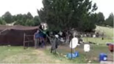 Karakeçili yörük kadınların zorlu yayla mesaisi Karakeçili yörük kadınların zorlu yayla mesaisi
