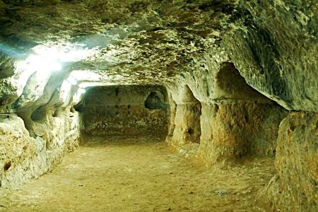 Kırşehir nerededir? Kırşehir görülmesi gereken yerler nerelerdir? Kırşehir iklimi ve bitki örtüsü