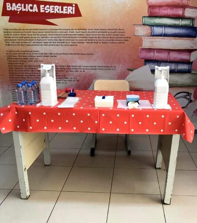 Öğrencilerin koronavirüs gölgesinde gireceği LGS'de uygulanacak yeni kurallar anlatıldı