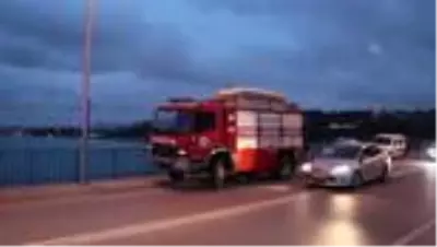 Seyhan Baraj Gölü'ne atlayan kişi suda kayboldu Seyhan Baraj Gölü'ne atlayan kişi suda kayboldu