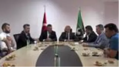 Vali Atik, Yukatel Denizlispor'u ziyaret etti Vali Atik, Yukatel Denizlispor'u ziyaret etti