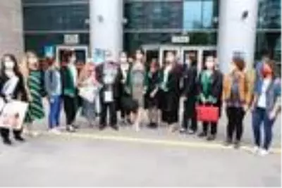 Ayşe Tuba'yı satırla öldüren eski eşinden hakaret ve tükürme iddiası Ayşe Tuba'yı satırla öldüren eski eşinden hakaret ve tükürme iddiası