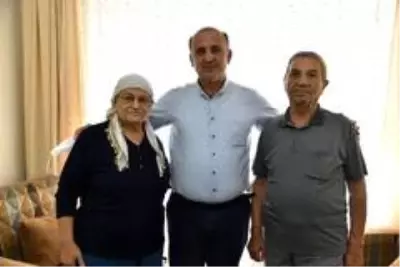 Başkan Kaya'dan şehit babalarına Babalar Günü ziyareti Başkan Kaya'dan şehit babalarına Babalar Günü ziyareti