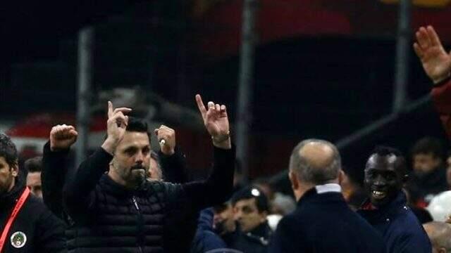 Erol Bulut'un paylaşımındaki Fatih Terim detayı, G.Saray taraftarının tepkisini çekti Erol Bulut'un paylaşımındaki Fatih Terim detayı, G.Saray taraftarının tepkisini çekti