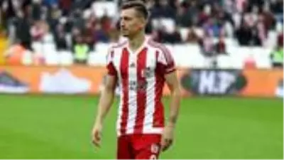 Galatasaray'ın gündemindeki Hakan Mert Yandaş, Fenerbahçe'ye çok yakın Galatasaray'ın gündemindeki Hakan Mert Yandaş, Fenerbahçe'ye çok yakın