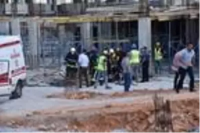 Kalıp ustasının üzerine düştüğü demir ok gibi saplandı