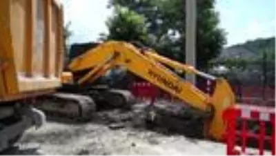 Karabük Belediyesinden yağmur suyu drenaj çalışması Karabük Belediyesinden yağmur suyu drenaj çalışması