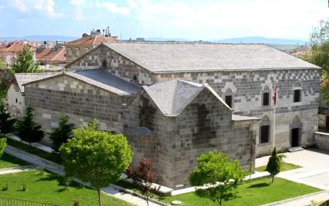 Karaman'da gezilecek yerler nereler? Karaman'ın nesi meşhur?