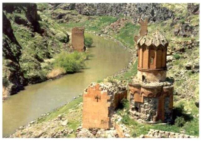 Kars'ta turizm çeşitleri nelerdir? Kars nerededir? Kars'ta görülmesi gereken yerler nerelerdir?
