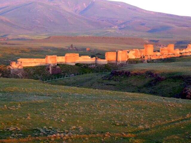 Kars'ta turizm çeşitleri nelerdir? Kars nerededir? Kars'ta görülmesi gereken yerler nerelerdir?