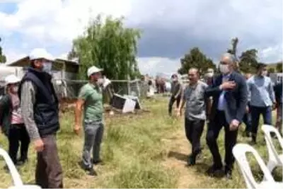 Konyaaltı'nda hayvan yetiştiricilerini sevindiren hibe Konyaaltı'nda hayvan yetiştiricilerini sevindiren hibe
