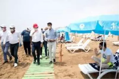 Son dakika haberleri: Mersin'de plajlar sosyal mesafeye göre düzenlendi Son dakika haberleri: Mersin'de plajlar sosyal mesafeye göre düzenlendi