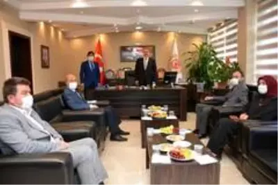 Milletvekili Eroğlu memleketi Şuhut'ta hemşerileri ile bir araya geldi