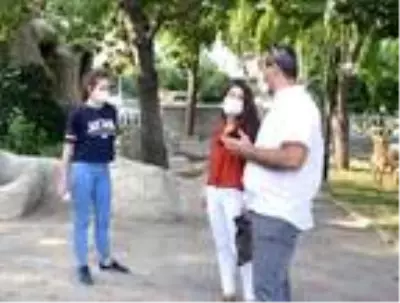 Okul birincisi öğrenciye LGS öncesi parkta sürpriz hediye Okul birincisi öğrenciye LGS öncesi parkta sürpriz hediye
