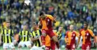 Fatih Terim, eksikler nedeniyle Lemina'yı stoper kullanıp Belhanda'ya ilk 11'de şans verecek Fatih Terim, eksikler nedeniyle Lemina'yı stoper kullanıp Belhanda'ya ilk 11'de şans verecek