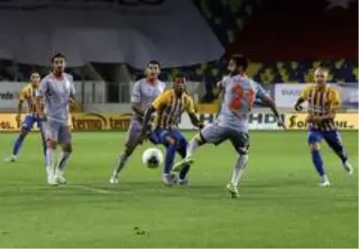 Süper Lig: MKE Ankaragücü: 1 Medipol Başakşehir FK: 0 (İlk yarı) Süper Lig: MKE Ankaragücü: 1 Medipol Başakşehir FK: 0 (İlk yarı)