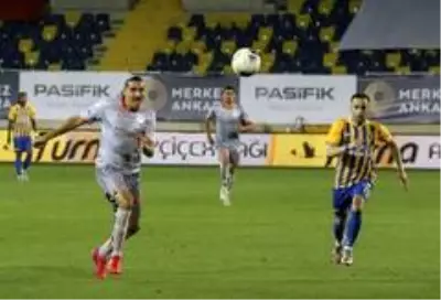 Süper Lig: MKE Ankaragücü: 1 Medipol Başakşehir FK: 2 (Maç sonucu) Süper Lig: MKE Ankaragücü: 1 Medipol Başakşehir FK: 2 (Maç sonucu)