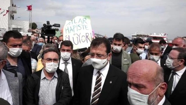 İmamoğlu, yüzde 71 oy aldığı ilçede 'Katil başkan' sloganları ile protesto edildi