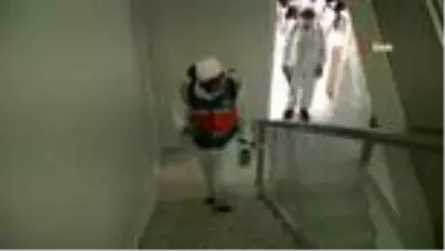 Adliye ve hukuk büroları dezenfekte edildi Adliye ve hukuk büroları dezenfekte edildi