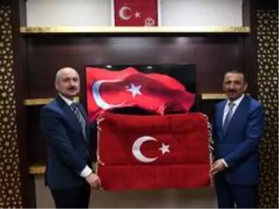 Bakan Karaismailoğlu Siirt'te incelemelerde bulundu