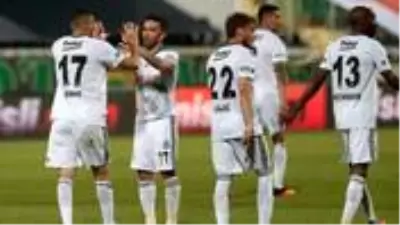 Beşiktaş, deplasmanda Denizlispor'u 5-1 mağlup etti Beşiktaş, deplasmanda Denizlispor'u 5-1 mağlup etti