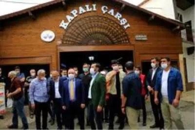 Elazığ'ın yeni valisi, gelir gelmez sahaya indi Elazığ'ın yeni valisi, gelir gelmez sahaya indi