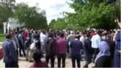 HDP'nin Edirne ve Hakkari'den başlattığı yürüyüş tamamlandı HDP'nin Edirne ve Hakkari'den başlattığı yürüyüş tamamlandı