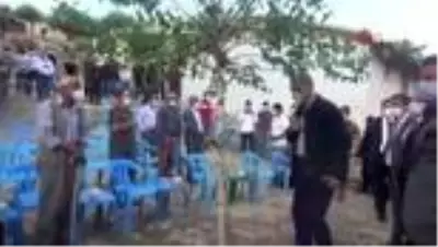 İçişleri Bakanı Soylu'dan şehit işçilerin ailelerine taziye ziyareti İçişleri Bakanı Soylu'dan şehit işçilerin ailelerine taziye ziyareti