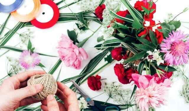 İkebana nedir? 9 maddede İkebana çiçek düzenleme sanatı! İkebana nedir? 9 maddede İkebana çiçek düzenleme sanatı!