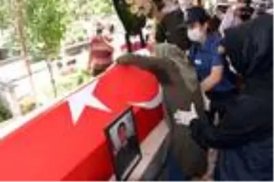 Pençe-Kalkan Harekatı şehidi toprağa verildi Pençe-Kalkan Harekatı şehidi toprağa verildi
