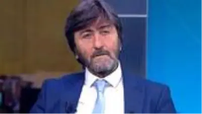 Rıdvan Dilmen, Beşiktaşlı kaleci Ersin'e verilen geri pas pozisyonunu yorumladı: Hakemin ciddi hatası var Rıdvan Dilmen, Beşiktaşlı kaleci Ersin'e verilen geri pas pozisyonunu yorumladı: Hakemin ciddi hatası var
