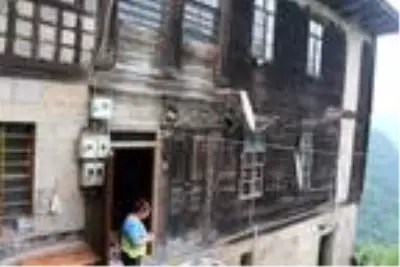 Rize'de, 183 yıllık konak paylaşılamıyor Rize'de, 183 yıllık konak paylaşılamıyor