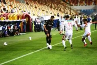 Son dakika haberleri | Süper Lig: Yeni Malatyaspor: 1 Göztepe: 0 (İlk yarı) Son dakika haberleri | Süper Lig: Yeni Malatyaspor: 1 Göztepe: 0 (İlk yarı)