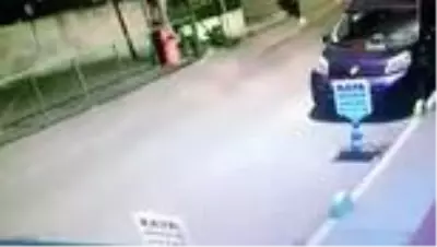 Yabancı uyruklu kişileri dolandıran İran asıllı 'sahte polis' yakalandı Yabancı uyruklu kişileri dolandıran İran asıllı 'sahte polis' yakalandı