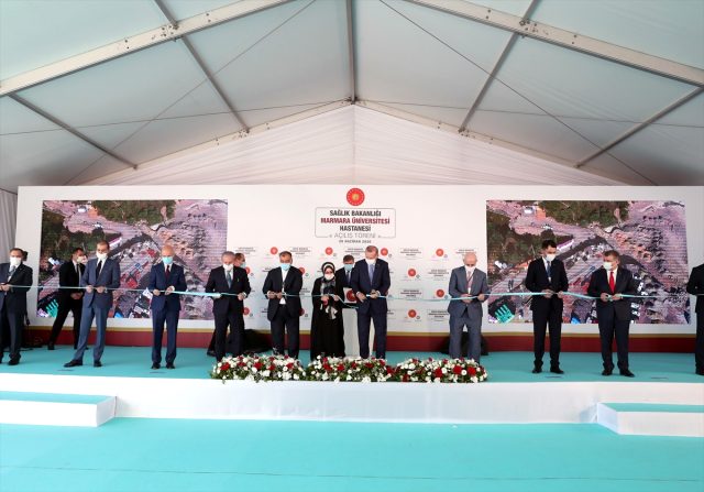 Yeni açılan Marmara Üniversitesi Hastanaesi'ne Prof. Dr. Asaf Ataseven'in ismi verildi