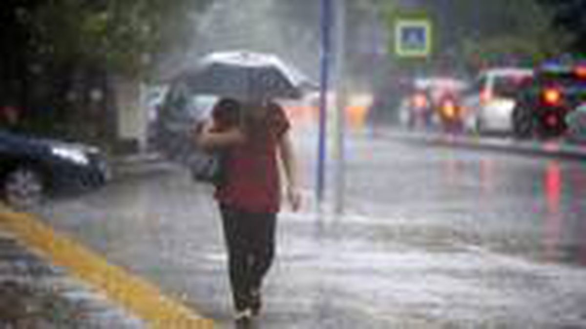 10 ilimizde salı gününden itibaren kuvvetli sağanak yağış etkili olacak