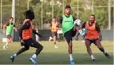Alanyaspor'da Kovid-19 testlerinin sonuçları negatif çıktı