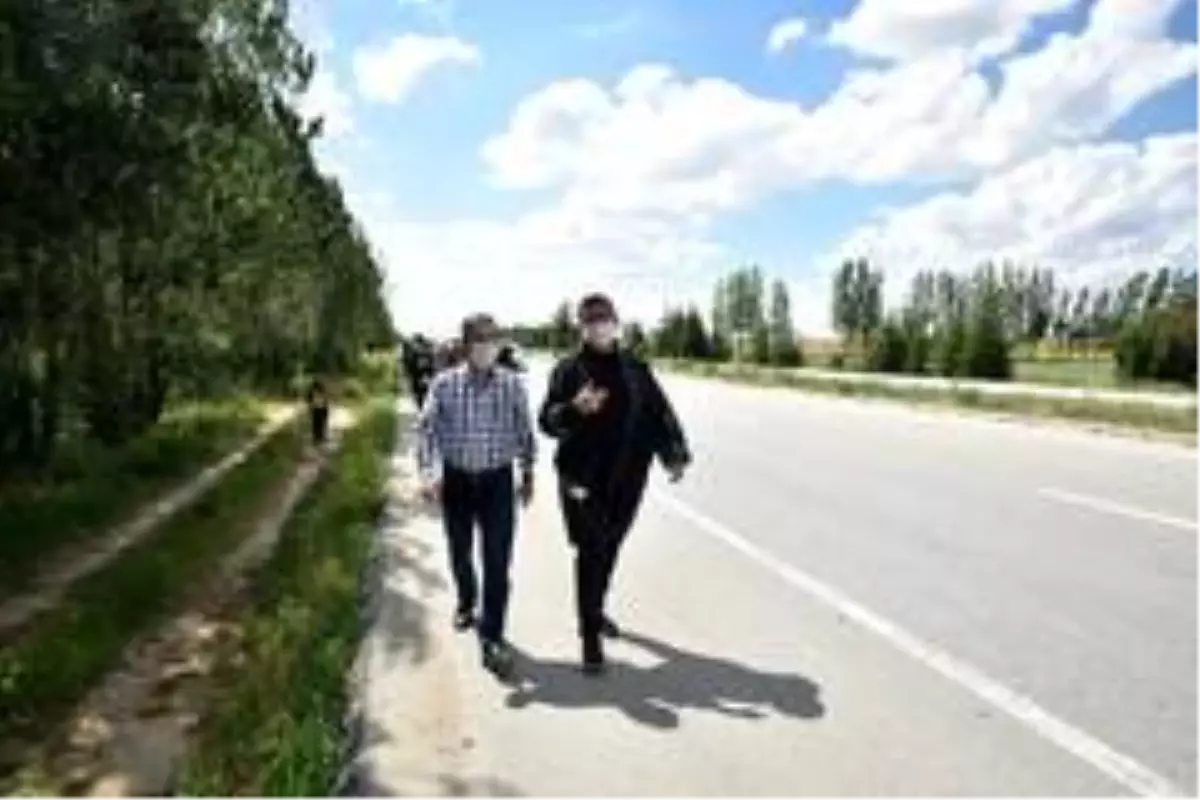 Başkan Ataç'tan savunma yürüyüşüne destek